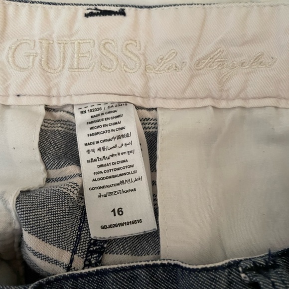 Guess boys’ size 16 blue and white striped shorts - Picture 2 of 6